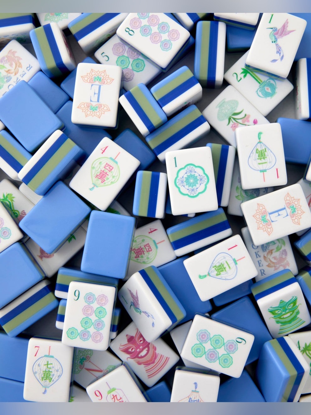 Luxury American Mahjong Set 160 Engraved Acrylic Tiles Sky Blue Moon New
